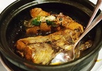 Báo nước ngoài giới thiệu món cá kho tộ của Việt Nam là một trong những món hải sản đáng thử