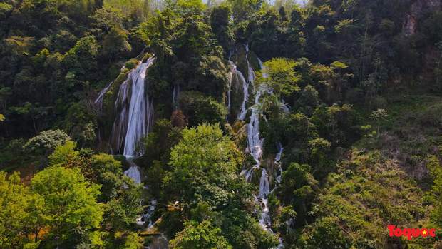 Khám phá thác Tà Năng đẹp mê hồn giữa núi rừng Sơn La - Ảnh 2.