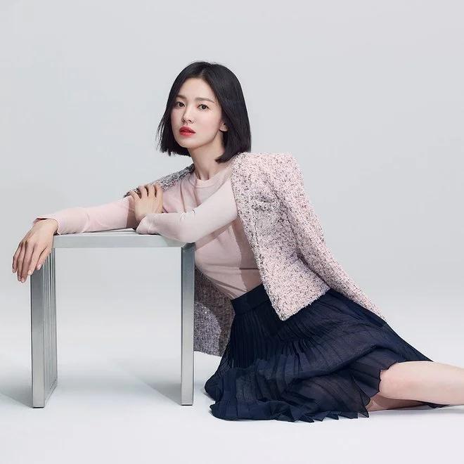 Chạm ngưỡng tuổi 40, Song Hye Kyo dường như chưa bao giờ già đi, bí quyết nằm ở một món-1
