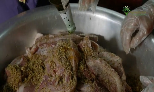 Thịt lợn hun khói được chế biến thành nhiều món